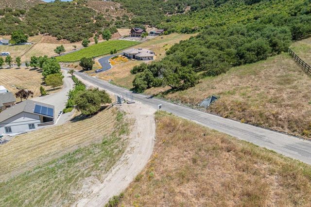 44746 Sun Valley Drive, King City, CA 93930