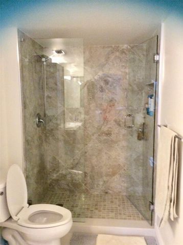 2220 N Cypress Bend Drive 104, Pompano Beach, FL 33069