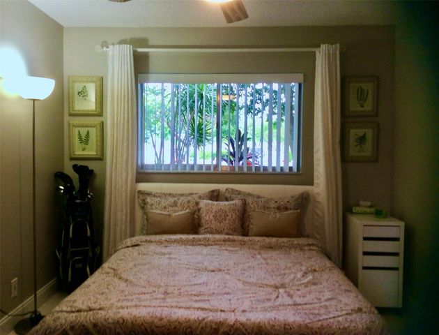 2220 N Cypress Bend Drive 104, Pompano Beach, FL 33069