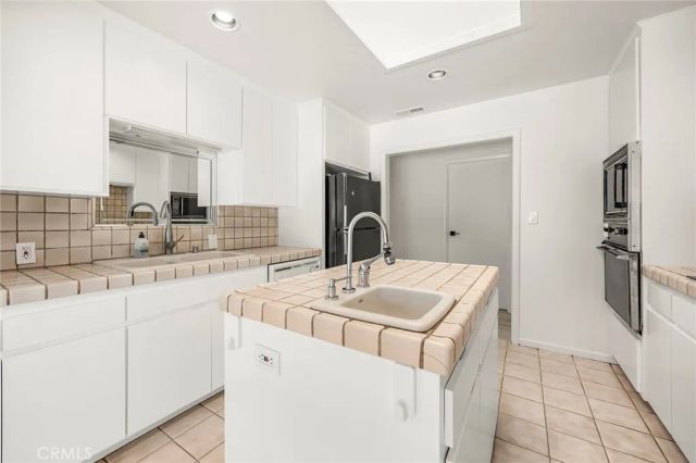 1432 S Kenmore, Anaheim, CA 92804