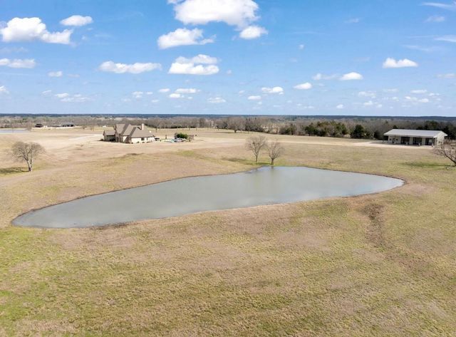 2106 County Road 43250, Paris, TX 75462