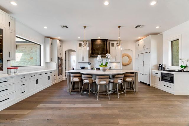 2106 County Road 43250, Paris, TX 75462