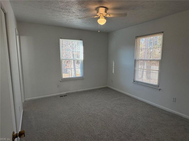 366 Deputy Ln Unit F, Newport News, VA 23608