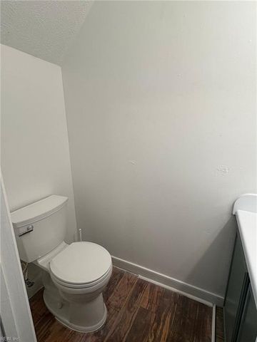 366 Deputy Ln Unit F, Newport News, VA 23608