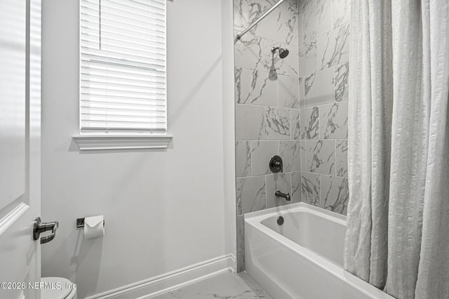 335 PALOMAR Drive, St. Johns, FL 32259