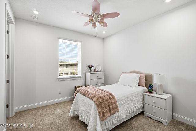 335 PALOMAR Drive, St. Johns, FL 32259