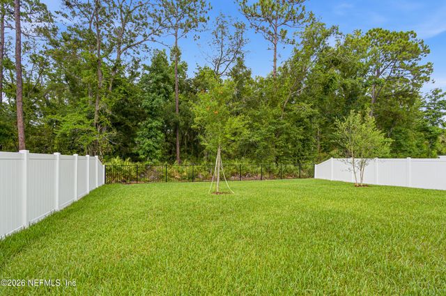 335 PALOMAR Drive, St. Johns, FL 32259