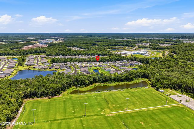 335 PALOMAR Drive, St. Johns, FL 32259