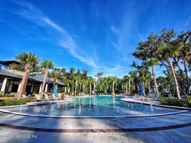 335 PALOMAR Drive, St. Johns, FL 32259