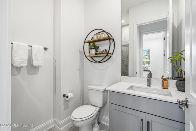 335 PALOMAR Drive, St. Johns, FL 32259