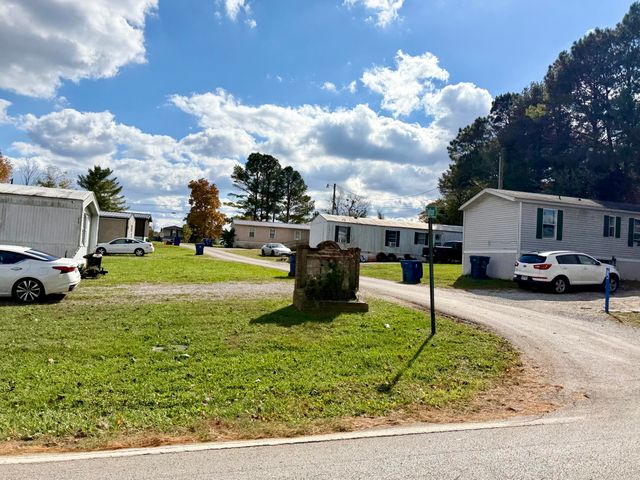 11 Dalton Lane, Somerset, KY 42503