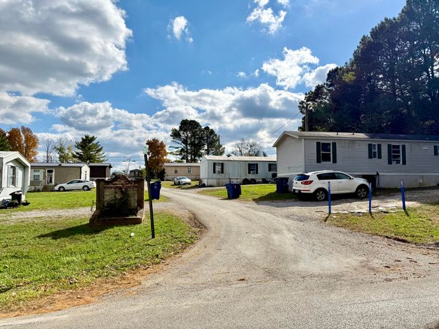 11 Dalton Lane, Somerset, KY 42503