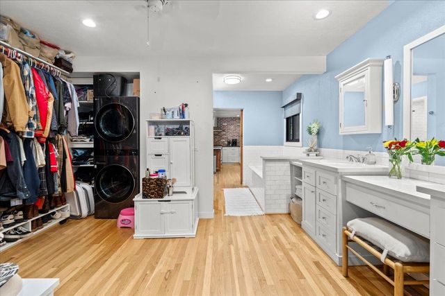 909 Princeton Ave, Modesto, CA 95350