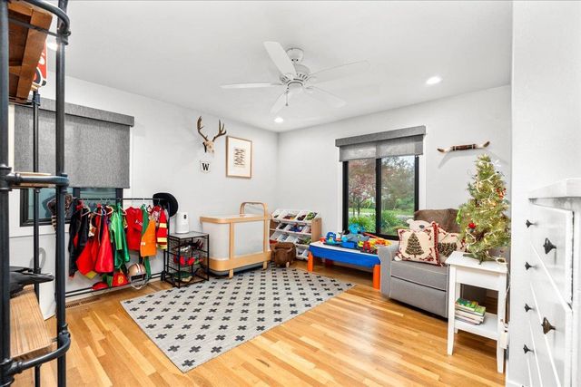 909 Princeton Ave, Modesto, CA 95350