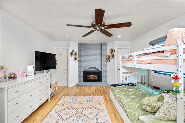 909 Princeton Ave, Modesto, CA 95350