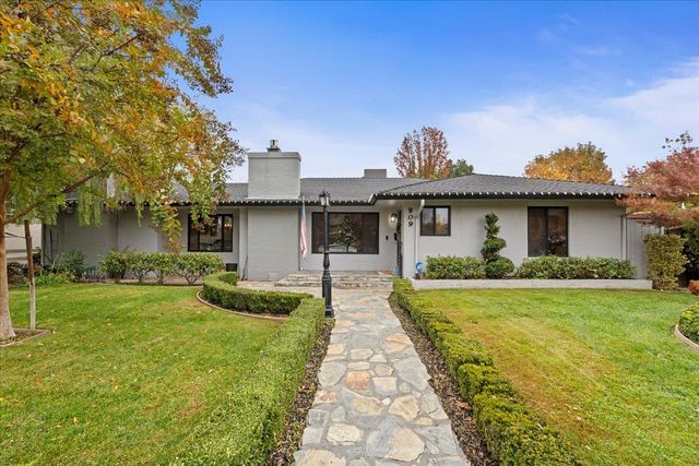 909 Princeton Ave, Modesto, CA 95350