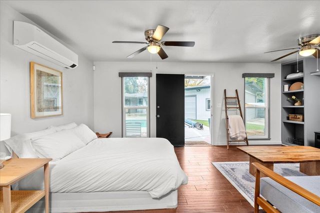 909 Princeton Ave, Modesto, CA 95350