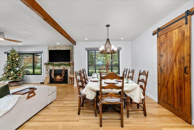 909 Princeton Ave, Modesto, CA 95350