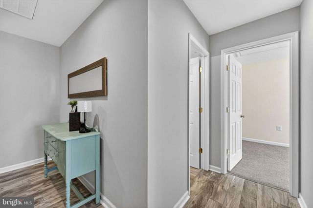 173 BALTUSROL DR, Charles Town, WV 25414