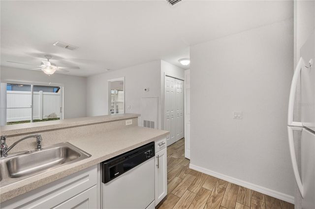 210 S ORANGE AVENUE, Bartow, FL 33830