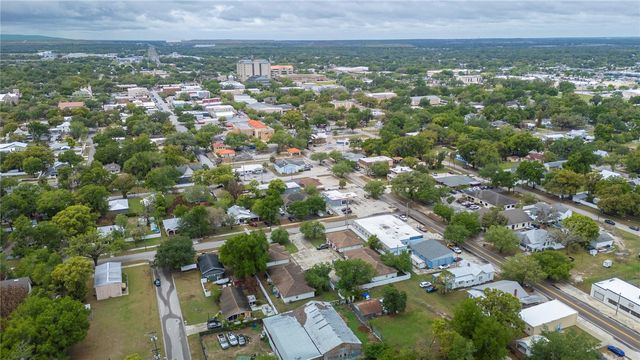 210 S ORANGE AVENUE, Bartow, FL 33830