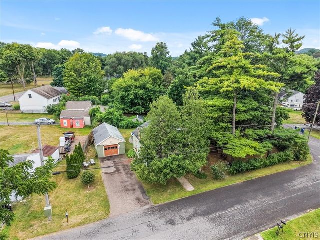101 Maple Grove Road, Camillus, NY 13209