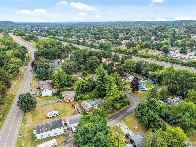 101 Maple Grove Road, Camillus, NY 13209