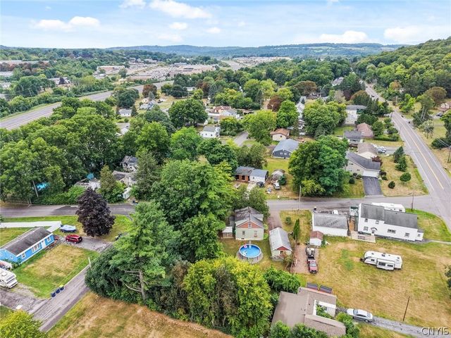 101 Maple Grove Road, Camillus, NY 13209