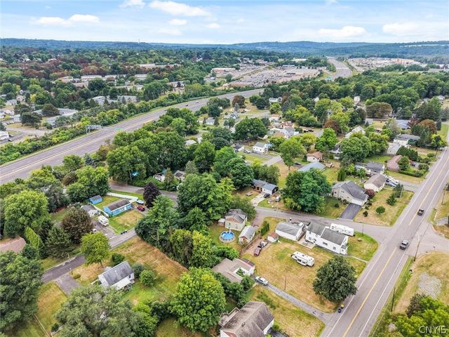 101 Maple Grove Road, Camillus, NY 13209
