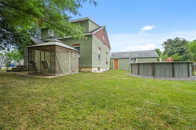 101 Maple Grove Road, Camillus, NY 13209