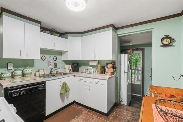 101 Maple Grove Road, Camillus, NY 13209