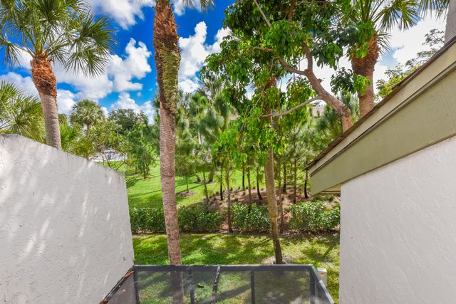 22904 Ironwedge Drive, Boca Raton, FL 33433