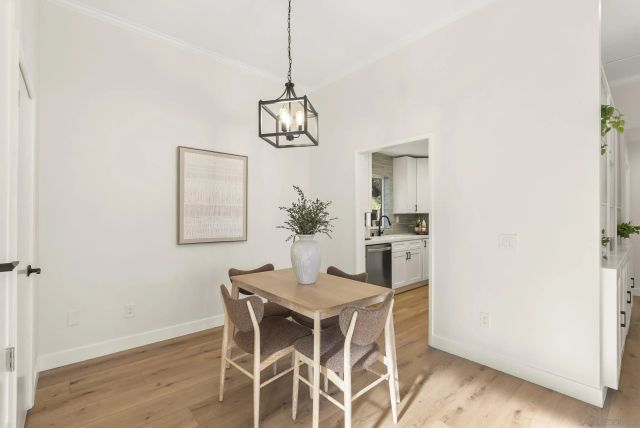 7875 Bellakaren Pl, La Jolla, CA 92037