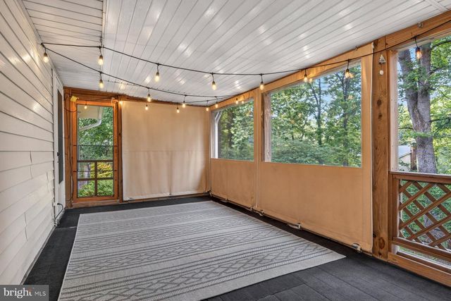 6408 HICKORY LN, Sykesville, MD 21784