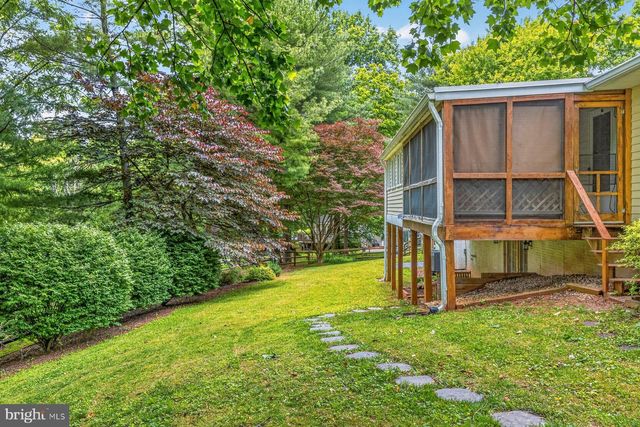 6408 HICKORY LN, Sykesville, MD 21784