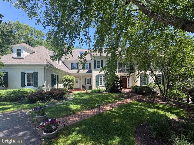 1443 LANES END, Villanova, PA 19085