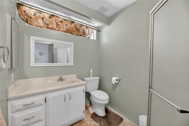 725 W THORNTON Avenue 136, Hemet, CA 92543