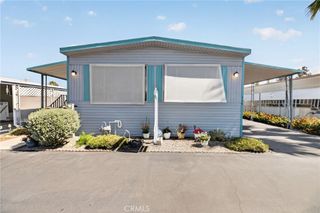 725 W THORNTON Avenue 136, Hemet, CA 92543