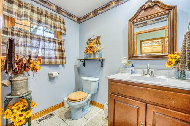 15776 Cedar Grove Road, Lead Hill, AR 72644