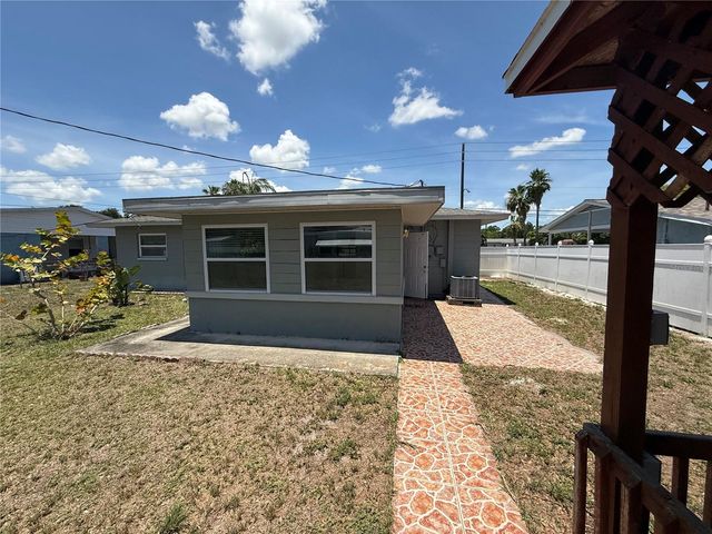 6535 16TH STREET N, St Petersburg, FL 33702