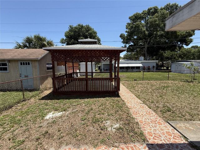 6535 16TH STREET N, St Petersburg, FL 33702