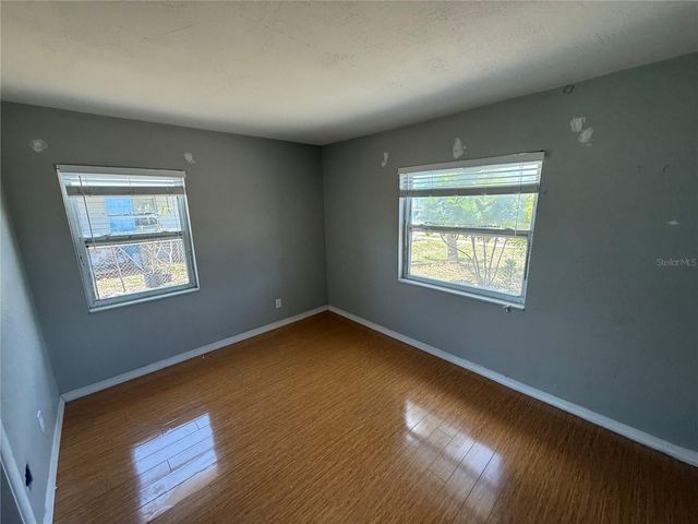 6535 16TH STREET N, St Petersburg, FL 33702