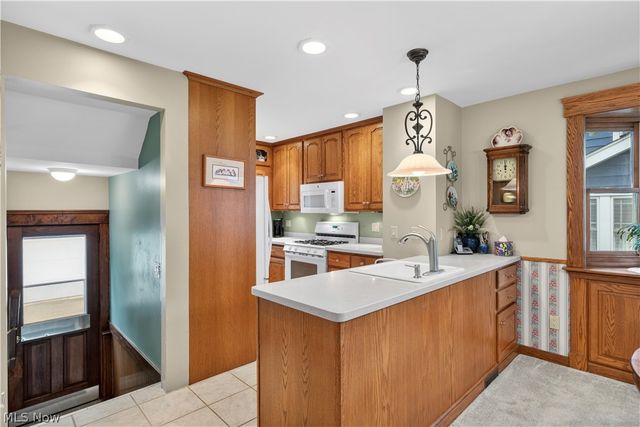 24330 Elm Road, North Olmsted, OH 44070