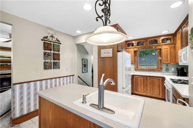 24330 Elm Road, North Olmsted, OH 44070