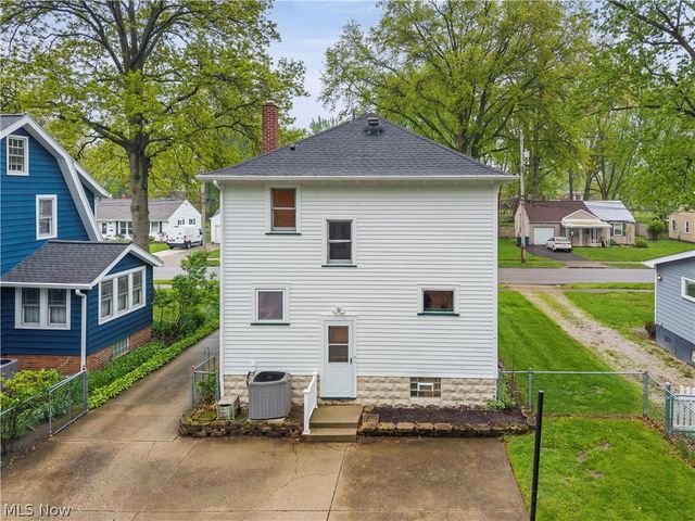 24330 Elm Road, North Olmsted, OH 44070