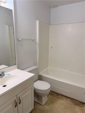 1984 Woodgate ARCH, Chesapeake, VA 23320