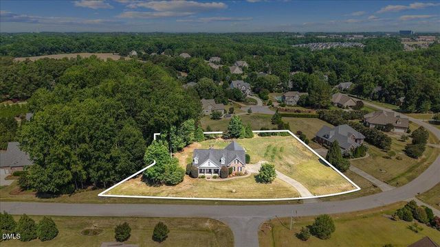 5124 Bartizan Drive, Holly Springs, NC 27540