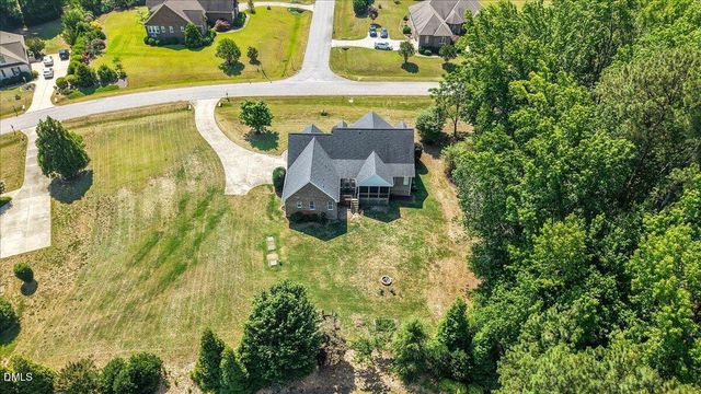 5124 Bartizan Drive, Holly Springs, NC 27540