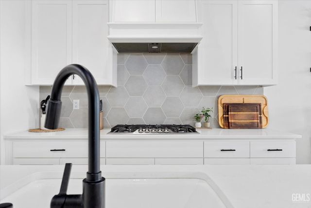 15015 Wayne Lee Court, Bakersfield, CA 93314