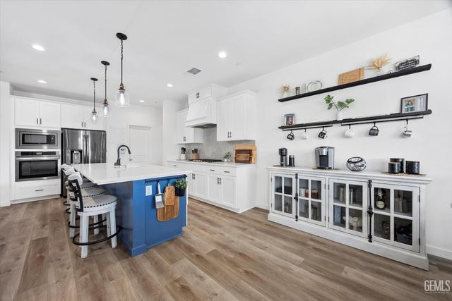 15015 Wayne Lee Court, Bakersfield, CA 93314